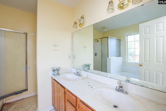 417 Saddlebrooke Road, Lexington, SC 29072
