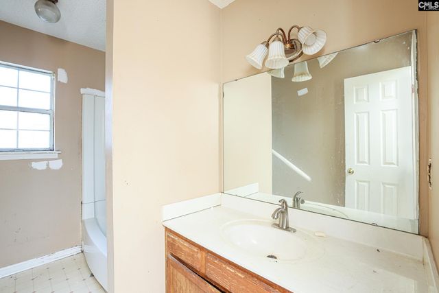 417 Saddlebrooke Road, Lexington, SC 29072