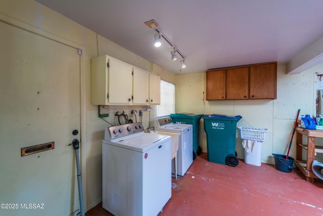 432 E Los Rincones, Green Valley, AZ 85614