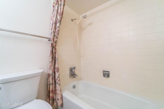 432 E Los Rincones, Green Valley, AZ 85614