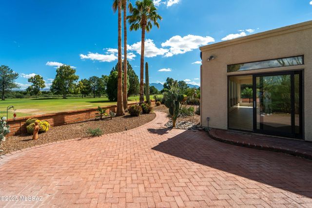 432 E Los Rincones, Green Valley, AZ 85614