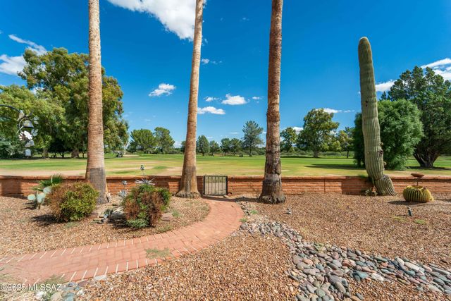 432 E Los Rincones, Green Valley, AZ 85614