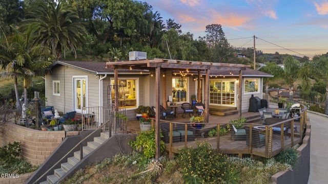 559 N Loop Drive, Camarillo, CA 93010