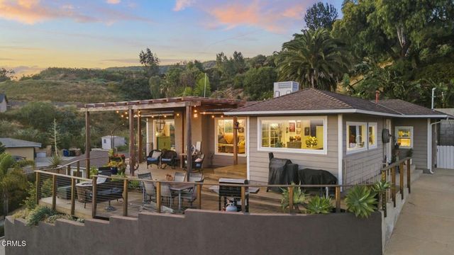 559 N Loop Drive, Camarillo, CA 93010