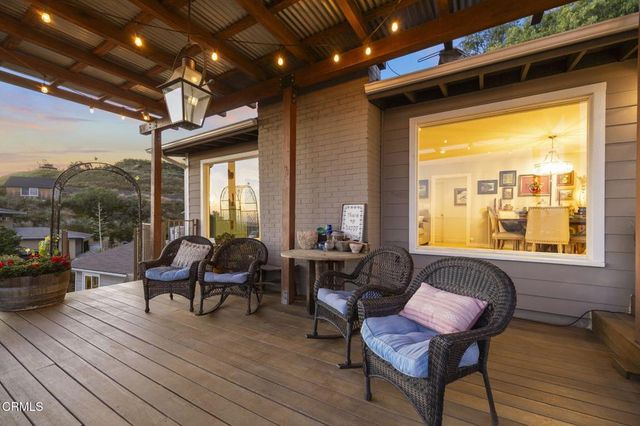 559 N Loop Drive, Camarillo, CA 93010