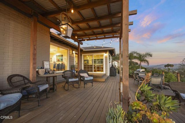 559 N Loop Drive, Camarillo, CA 93010