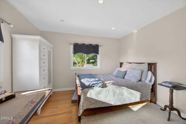 559 N Loop Drive, Camarillo, CA 93010