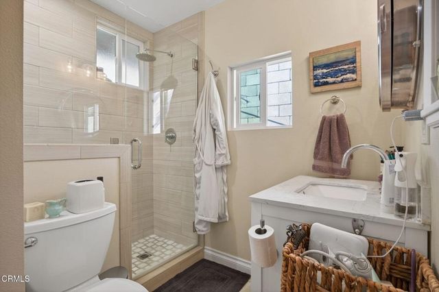 559 N Loop Drive, Camarillo, CA 93010