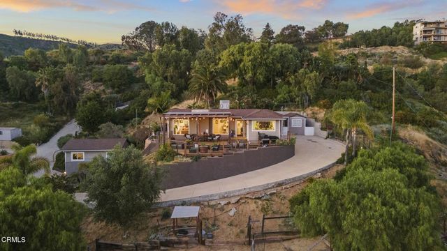 559 N Loop Drive, Camarillo, CA 93010