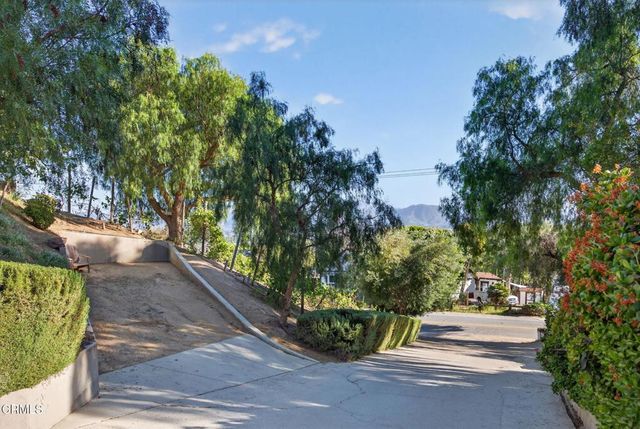 559 N Loop Drive, Camarillo, CA 93010