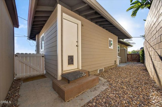 559 N Loop Drive, Camarillo, CA 93010