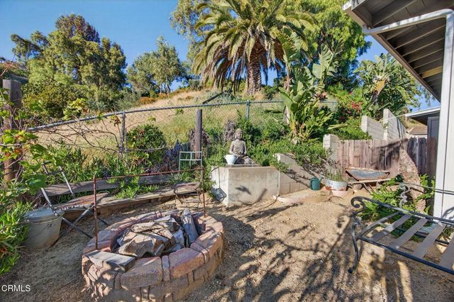 559 N Loop Drive, Camarillo, CA 93010