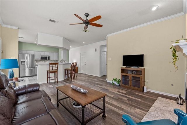 14403 Circlewood Way, Houston, TX 77062