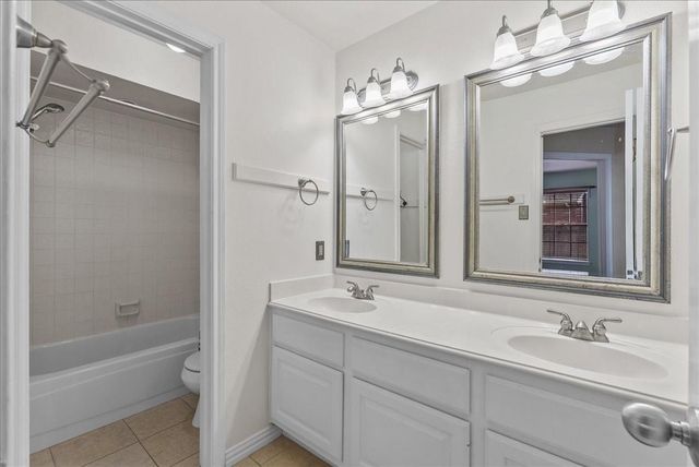 14403 Circlewood Way, Houston, TX 77062