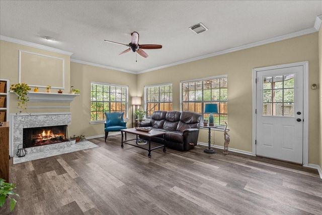 14403 Circlewood Way, Houston, TX 77062