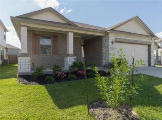 2209 Cedar Valley Drive, Conroe, TX 77306