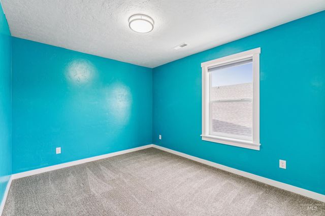 7578 E Wheatley Street, Nampa, ID 83687