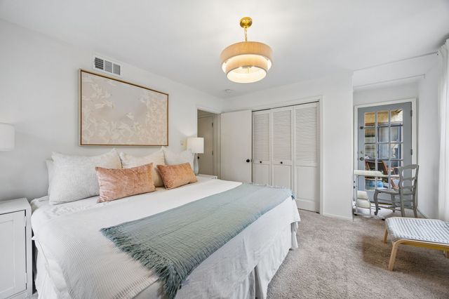 7640 W Greenway Boulevard 6E, Dallas, TX 75209