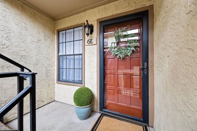 7640 W Greenway Boulevard 6E, Dallas, TX 75209