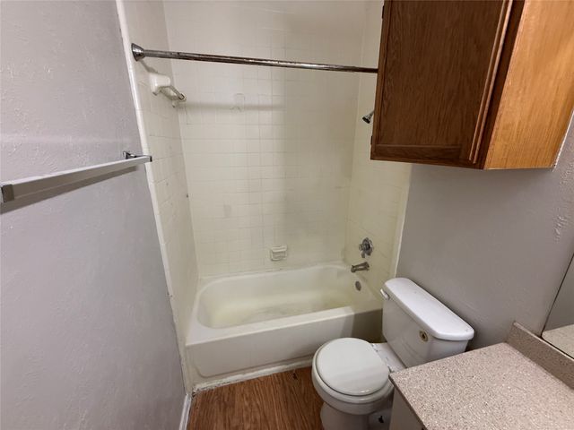 9601 Forest Lane 414, Dallas, TX 75243