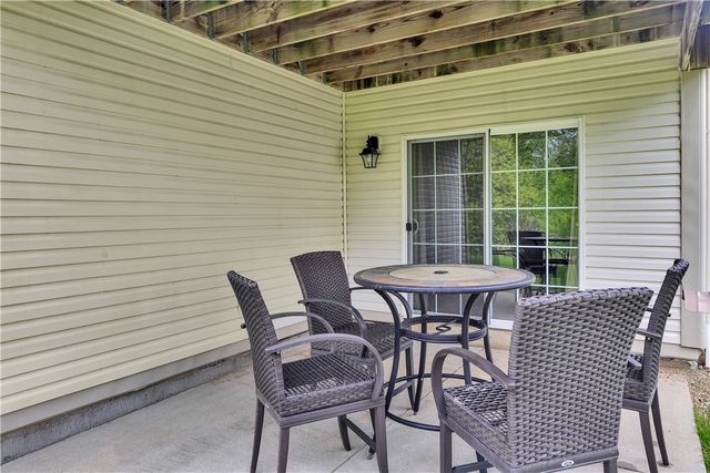 721 Roosevelt Blvd, New Sewickley Twp, PA 15042