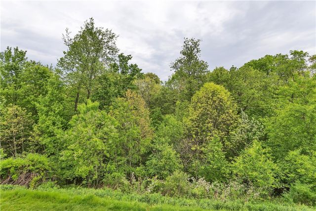 721 Roosevelt Blvd, New Sewickley Twp, PA 15042
