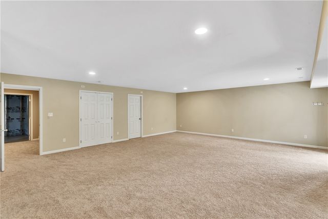 721 Roosevelt Blvd, New Sewickley Twp, PA 15042