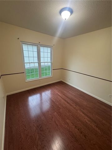 721 Roosevelt Blvd, New Sewickley Twp, PA 15042