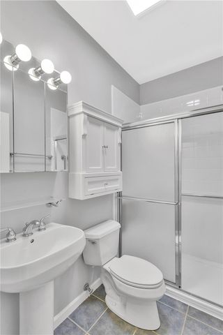 721 Roosevelt Blvd, New Sewickley Twp, PA 15042