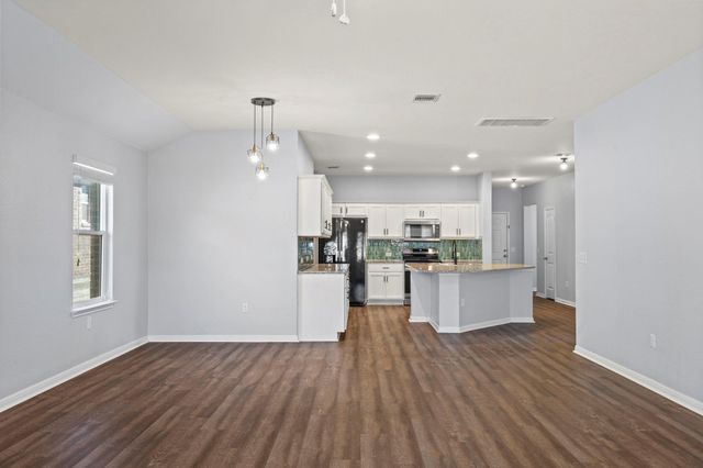 10600 Menominee Falls LN, Austin, TX 78754