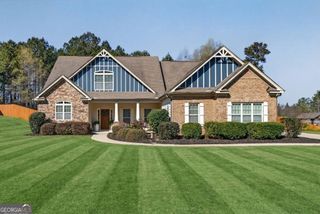 137 Caraway Road, Locust Grove, GA 30248