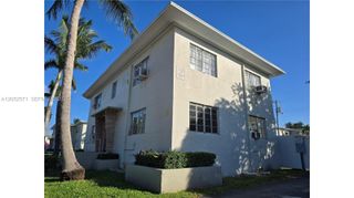 660 84th Street 39, Miami Beach, FL 33141