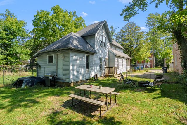 829 Simpson Street, Kalamazoo, MI 49007