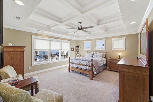 13010 Westbrook Drive, Urbandale, IA 50323