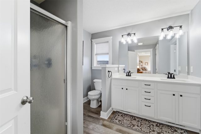 13010 Westbrook Drive, Urbandale, IA 50323