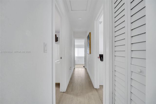 6404 Meade St, Hollywood, FL 33024