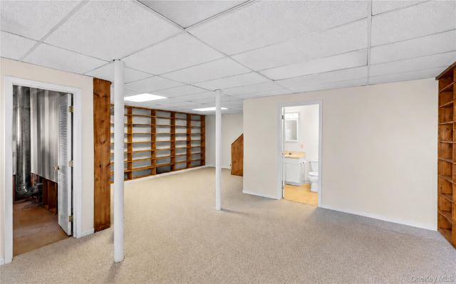 33 Village Gate Way 33, Nyack, NY 10960