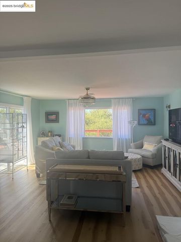 2269 Cypress AVE, San Pablo, CA 94806