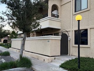 18808 Mandan 313, Canyon Country (santa Clarita), CA 91351