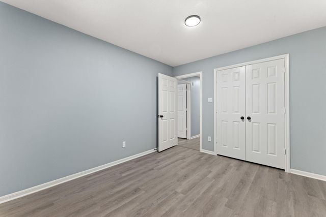 102 Lindencrest Court, Sugar Land, TX 77479