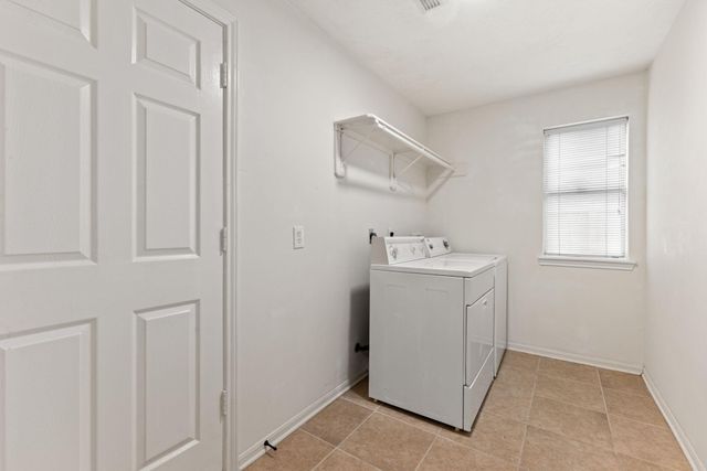 102 Lindencrest Court, Sugar Land, TX 77479