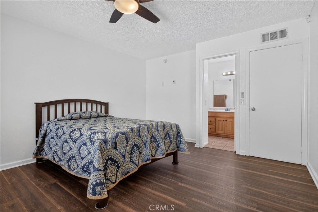 Image 17 of property listing at 37023 Turner Drive, Palmdale, CA 93550
