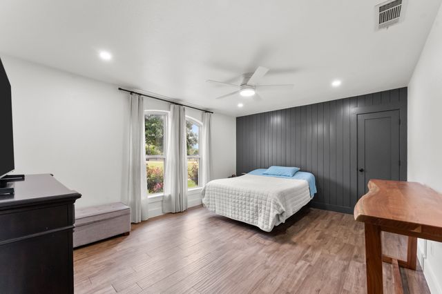 380 Farr Altom Road, Seagoville, TX 75159