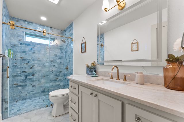 380 Farr Altom Road, Seagoville, TX 75159