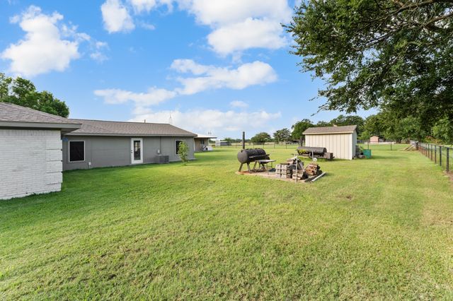 380 Farr Altom Road, Seagoville, TX 75159