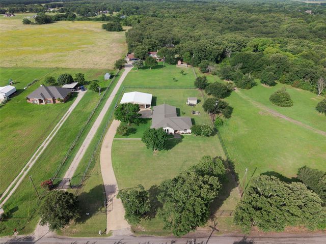 380 Farr Altom Road, Seagoville, TX 75159