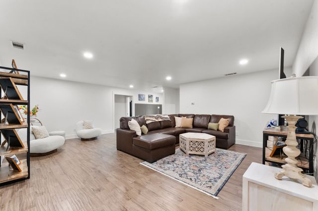 380 Farr Altom Road, Seagoville, TX 75159