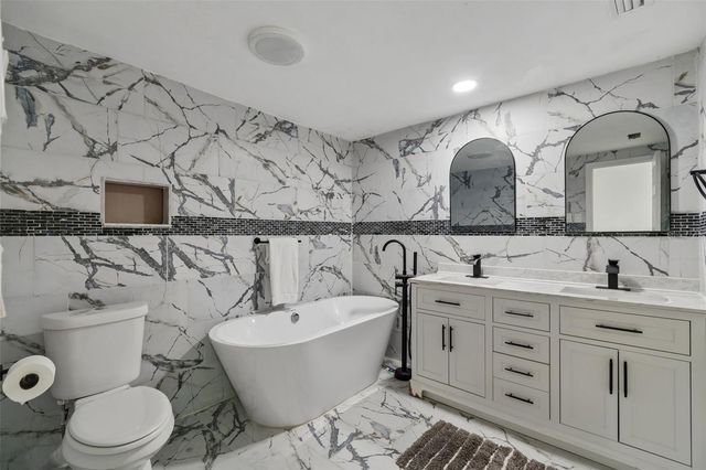 1238 FLOTILLA DRIVE, Holiday, FL 34690