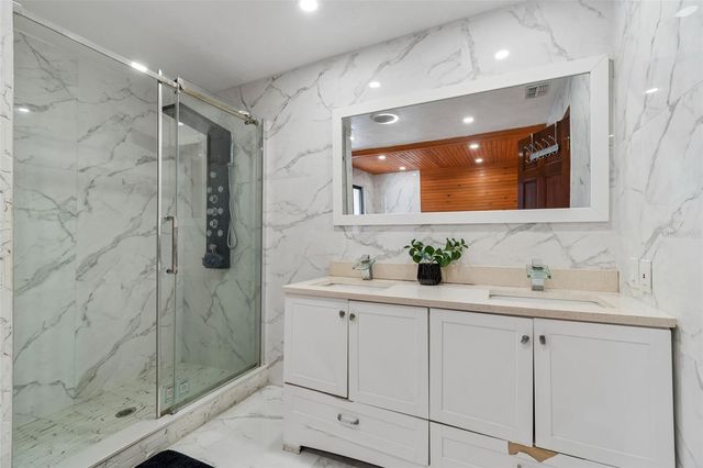 1238 FLOTILLA DRIVE, Holiday, FL 34690