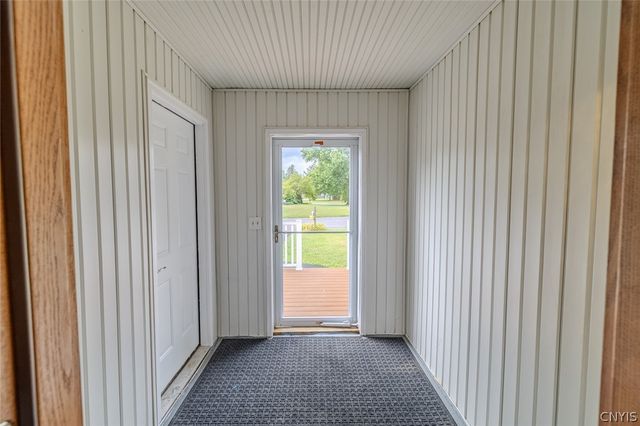 4211 Inverrary Drive, Clay, NY 13090